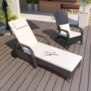 Ligbed - 5-weg verstelbare PE Rattan Outdoor Lounger met kussen - Bruin